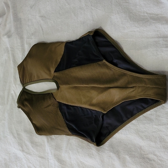 Cupshe Corduroy One Piece Olive Green Size Small - Picture 1 of 10